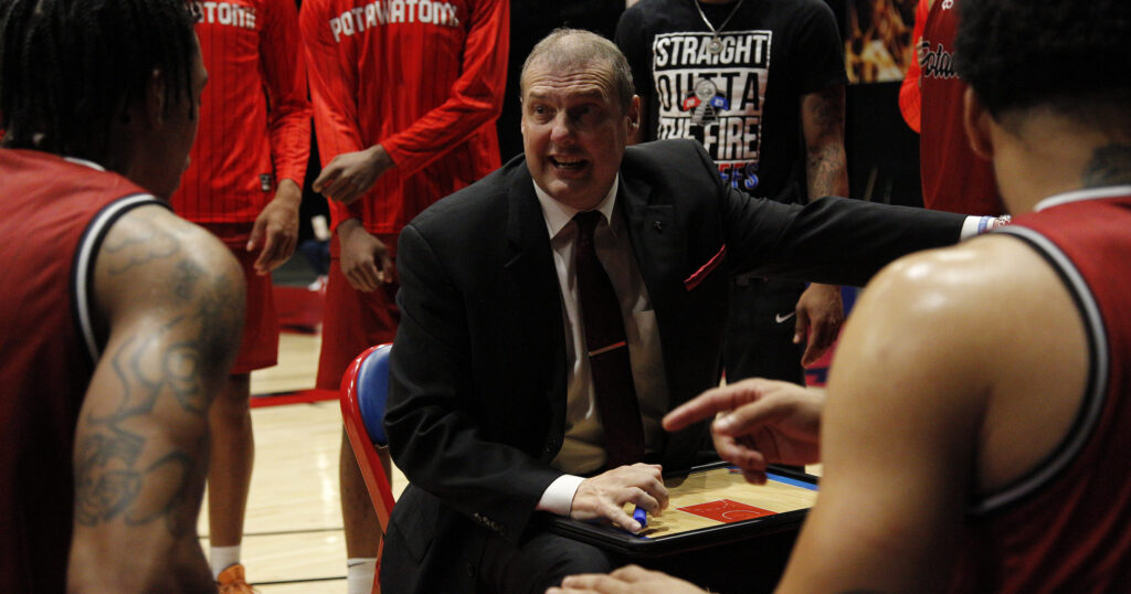 Mark Dannhoff in huddle